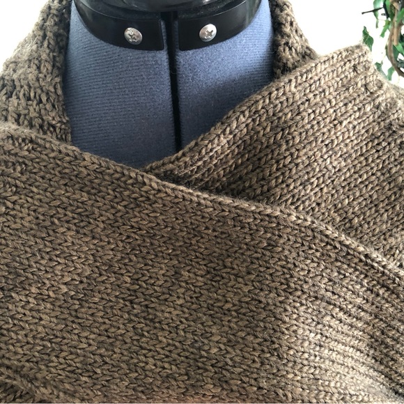 Women’s NWOT tags Cardigan Sweater Coat with Beautiful Knit Patterns SIZE L - Picture 4 of 9